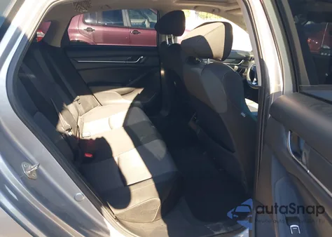 2020 Honda Accord Ex z USA, uszkodzony, nr VIN 1HGCV1F41LA102552